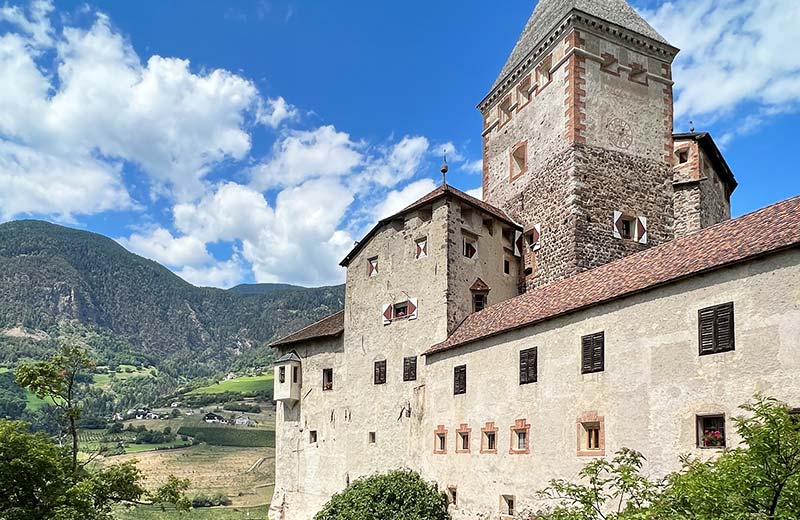 Castel Trostburg in Valle Isarco