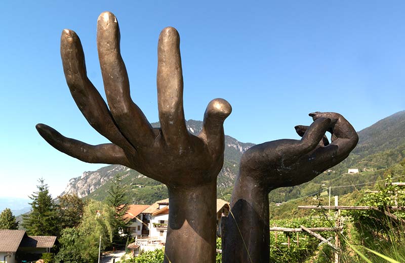 Giardino delle sculture a Pochi