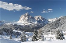 Panorama invernale sulle Dolomiti in Val Gardena