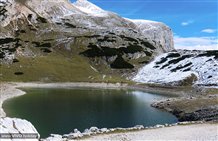 Vista sul Lago di Limo in Val Gardena