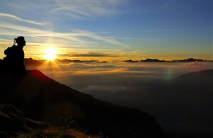 Sonnenaufgang in Südtirol