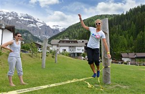 Parco Slackline nell'area vacanze della Val Gardena