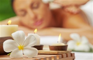 Musica e candele profumate nel reparto wellness