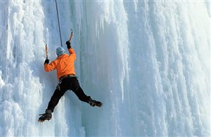 Torre di ghiaccio a Corvara