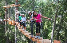 Arrampicate nel parco avventura Col de Flam