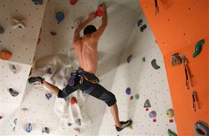  Boulderhalle im Sportzentrum Telfen bei Kastelruth