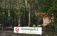 Klettern im Abenteuerpark Kaltern