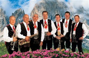 Festa dei Kastelruther Spatzen nella regione vacanze Alpe di Siusi in Alto Adige