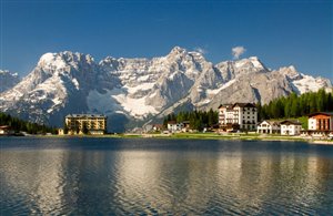 Vista sul Lago di Misurina