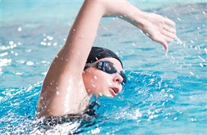 Nuotare nell'area vacanze Plan de Corones