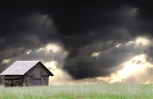 Schutzhütte - Vorsichtsmaßnahme bei einem Gewitter