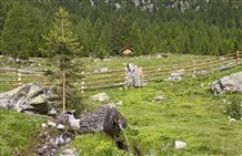 Brunnen am Europäischen Fernwanderweg im Passeiertal