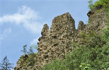 Sentiero delle piramidi di Caines in Val Passiria