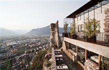 Vista dallo Skybar situato sul Castel Flavon