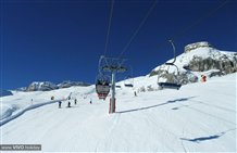 Aufstiegsanlagen im Skigebiet Gröden