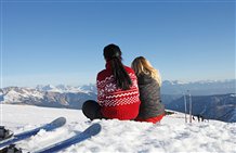 Panoramablick auf die Dolomiten im Skigebiet Meran 2000