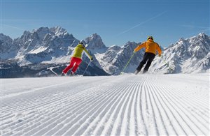 Blick auf das Skigebiet Sextner Dolomiten in Südtirol