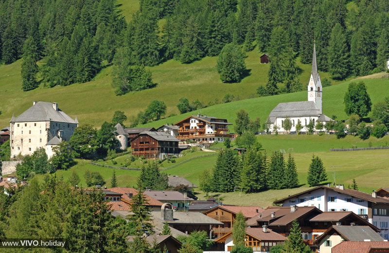 Urlaub In La Villa Stern Alta Badia Sudtirol