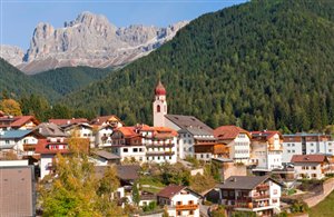 Località di villeggiatura Nova Levante nella Val d'Ega