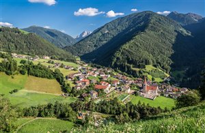 Blick auf Lüsen in der Urlaubsregion Eisacktal - Wipptal