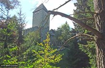 Castello di Schöneck nel comune di Falzes