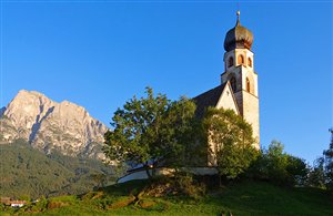 Chiesetta di San Costantino presso Fiè allo Sciliar