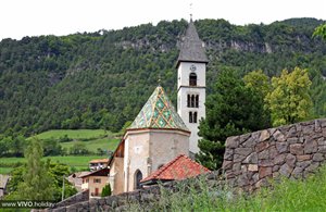 Chiesa parrocchiale nella località di Trodena in Alto Adige