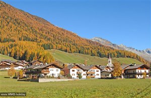 Vista su Predoi nella regione turistica delle Valli di Tures e Aurina