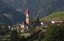 Vista sulla chiesa parrocchiale di San Pancrazio