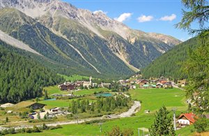 Blick auf Sulden im Vinschgau